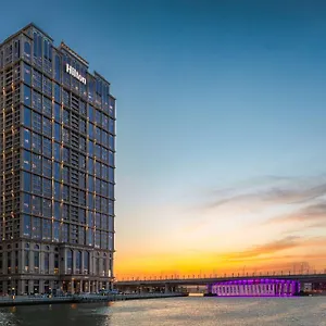 Hilton Al Habtoor מלון דובאי